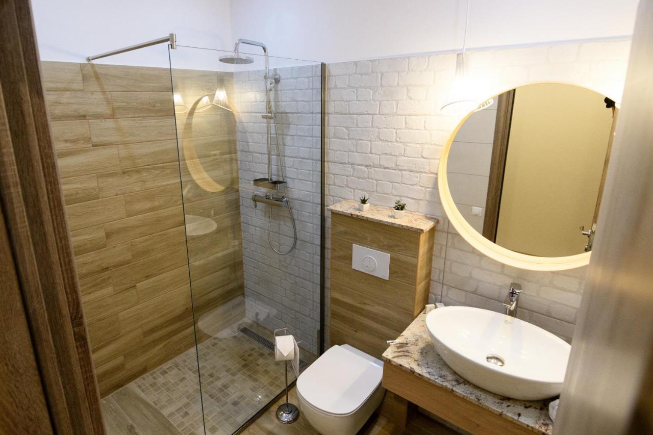 ソバタ Amethyst Bed & Breakfast エクステリア 写真